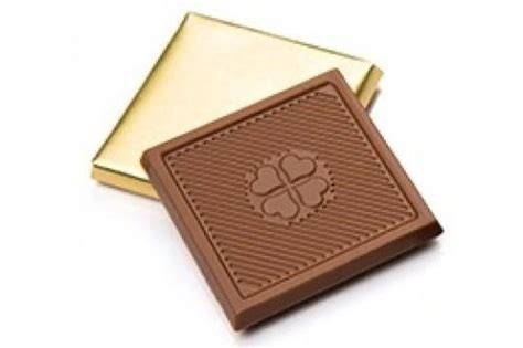 Goldverpackung als Premiummerkmal der Madlen Schokolade Gold