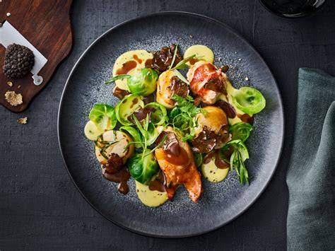 Gourmet-Menü-Produktion: Zutaten Hummer + Trüffel