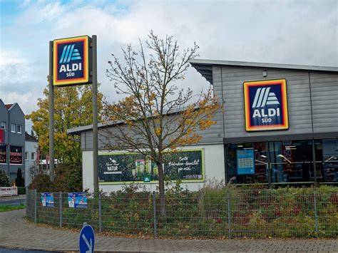 Grafik: Nachhaltige Schokoladen-Lieferkette bei Aldi Süd