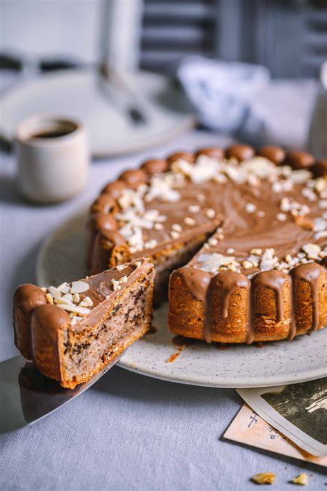 Großer Schokoladen-Nusskuchen in Springform
