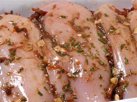 Hähnchen mariniert in Honig-Senf-Joghurt