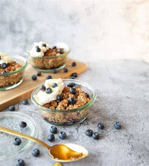 Hafer-Apfel-Frühstückskekse mit Blaubeeren