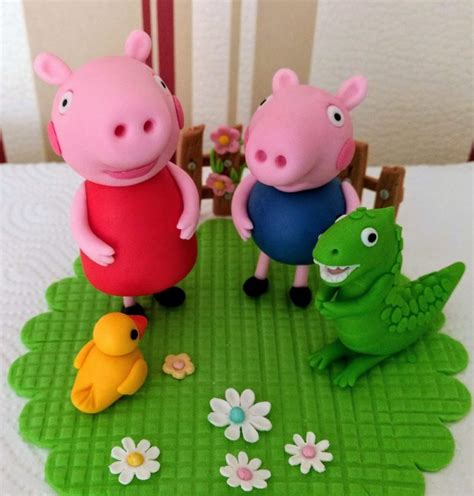 Handmodellierte Peppa Wutz Figur aus Fondant