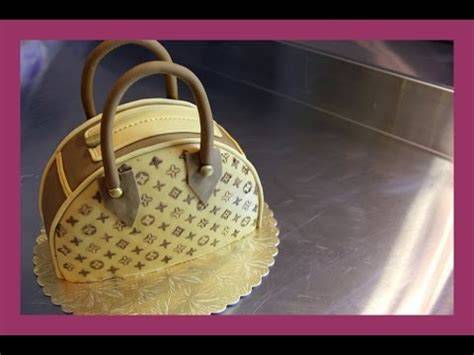 Handtasche Torte Fondant Eindecken