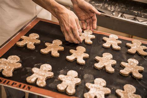 Handverzierte Lebkuchen in Manufaktur