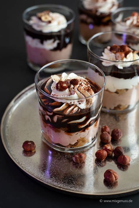 Haselnuss-Nougat-Tiramisu im Glas