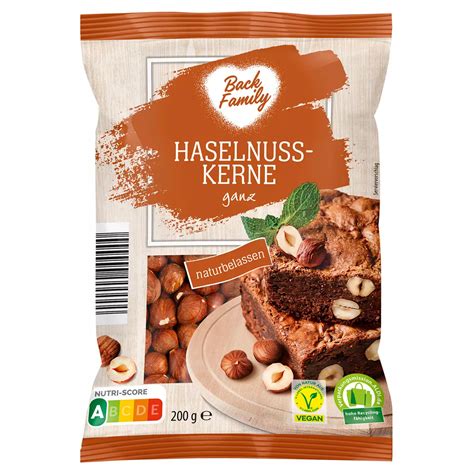 Haselnusskerne und Gianduia-Schokolade