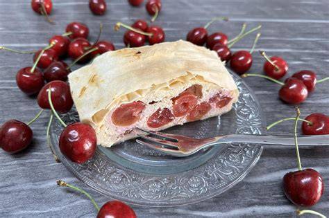 Heiß servierte Kirschen als Dessertbeilage