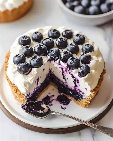 Heidelbeer-Käsekuchen: Perfekt für Sommer & Kaffeerunde