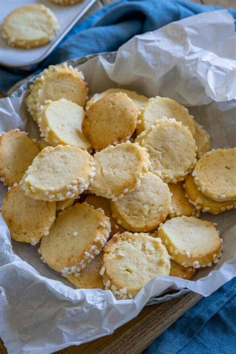 Heidesand mit Marzipan auf Backblech