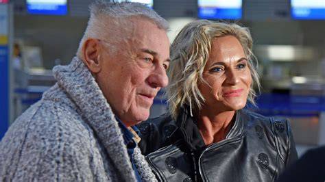 Heinz Hönig und Annika Kärsten-Hoenig bei einer öffentlichen Veranstaltung