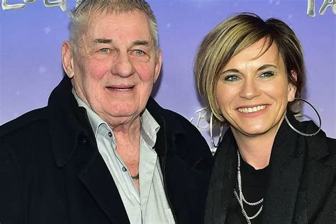 Heinz Hoenig mit seiner Ehefrau Annika Kärsten-Hoenig und Kindern