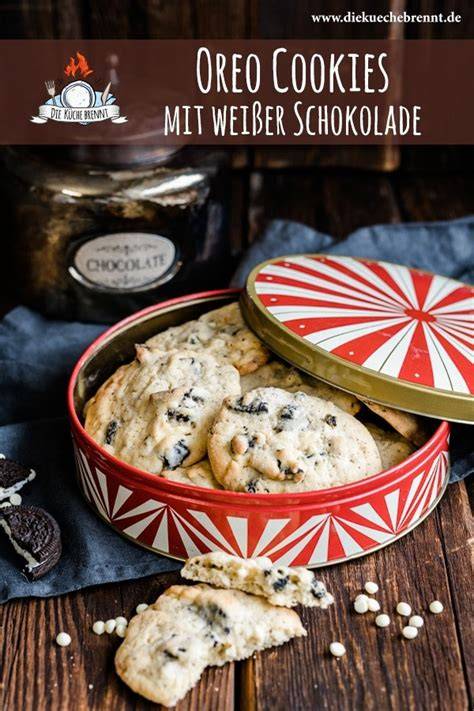 Herstellungsschritte für selbstgebackene Oreo Cookies mit Schokolade