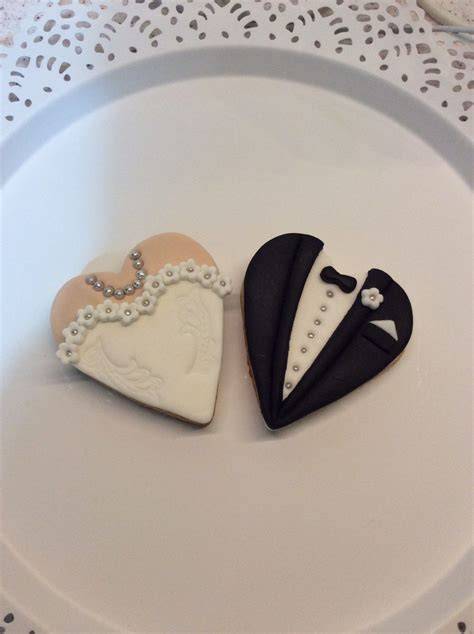 Herz-Kekse mit Braut und Bräutigam Fondant-Deko zur Hochzeit