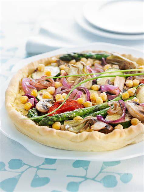 Herzhafte Blätterteig-Tarte mit Gemüse