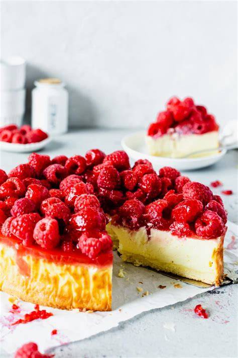 Himbeer-Cheesecake mit weißer Schokolade - Thermomix Kühlschranktorte