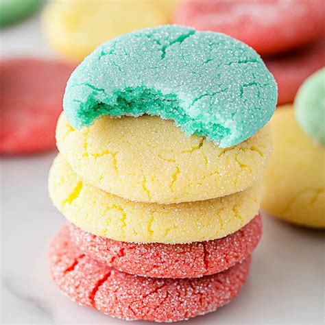 Himbeer-Kokos-Plätzchen: bunte und fruchtige Kekse mit rosa Farbe
