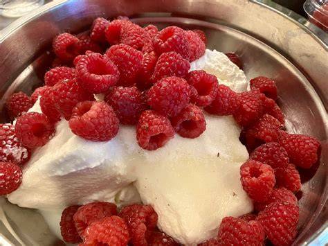 Himbeerquark in Auflaufform