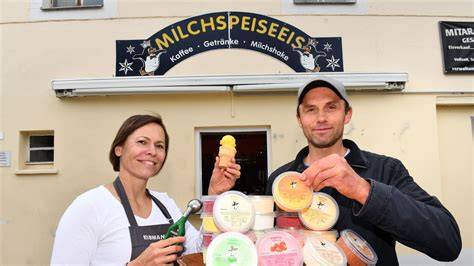 Historische Eismaschine und frühe Eisproduktion