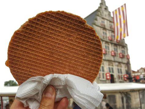 Historische Herkunft der Stroopwafel (Gouda, 19. Jahrhundert) und Beliebtheit heute