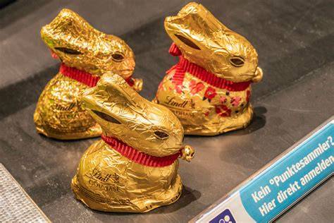 Historische Schoko-Osterhasen und Zuckeralternativen