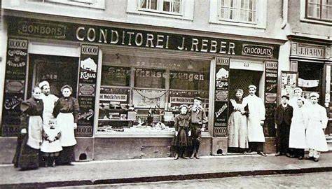 Historisches Bild der Conditorei & Café Lauterbach und Baumkuchenproduktion