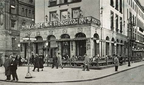 Historisches Foto: Erster Lebkuchenversand durch Schmidt in den 1920er Jahren