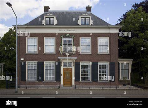 Historisches Gebäude Huis de Crone und Eingang zum Choco-Story