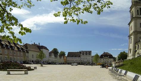 Historisches Porträt: Heilige Hildegard und der Hildegardplatz in Kempten