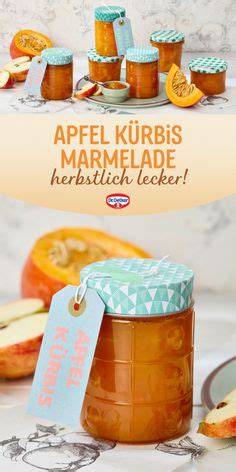 Hokkaido-Kürbis mit Äpfeln und Orangensaft als Marmeladengrundlage