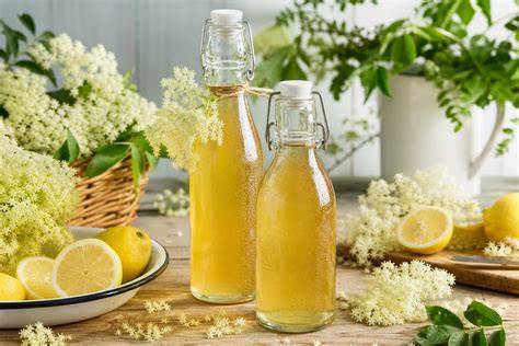 Holunderblütensirup mit Honig: Schritt-für-Schritt