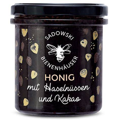 Honig-Zimt-Butter mit Haselnüssen