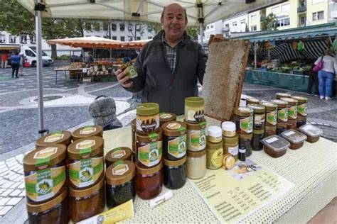 Honigauswahl im Markt