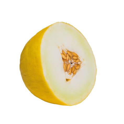 Honigmelone halbiert und gewürfelt