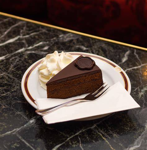 Hotel Sacher Wien und seine legendäre Sacher-Torte