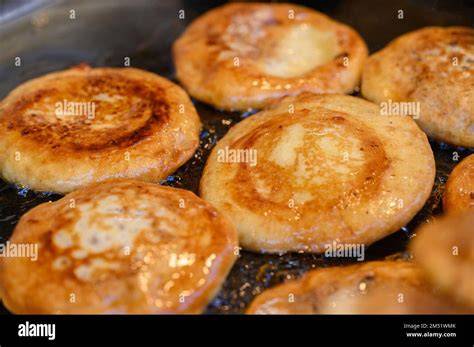 Hotteok frisch aus der Pfanne