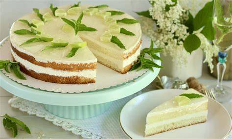 Hugo Torte mit Limette und Holunderblüten