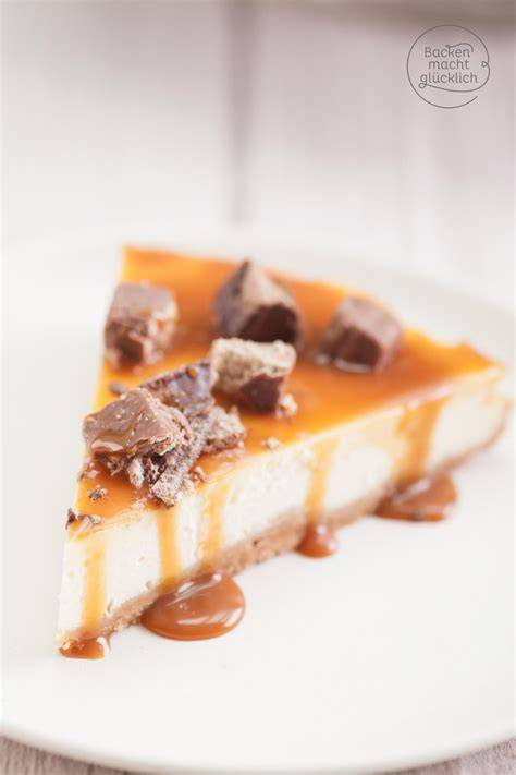 Illustration: Schritt-für-Schritt Zubereitung Cheesecake (Boden, Füllung, Karamell)