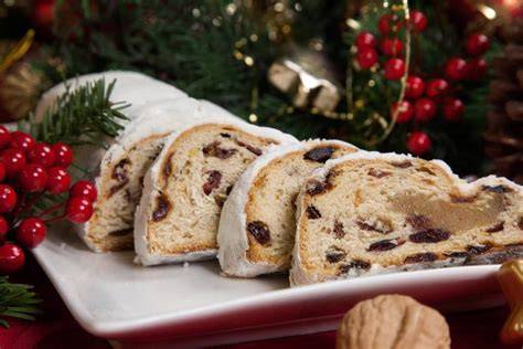 Infografik: Anteile von Nüssen, Gewürzen und kandierten Früchten in Elisenlebkuchen