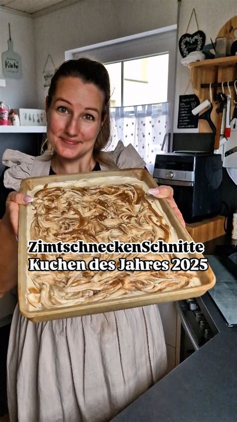 Infografik: Aufbau eines Apfel-Marzipan-Stollens - Teig, Füllung, Glasur