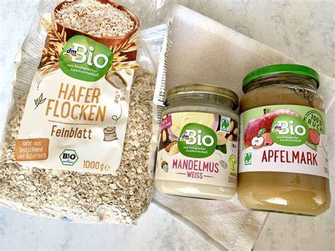 Infografik: Drei-Zutaten-Rezept Haferflocken Mandelmus Kekse - Schritte und Zutaten