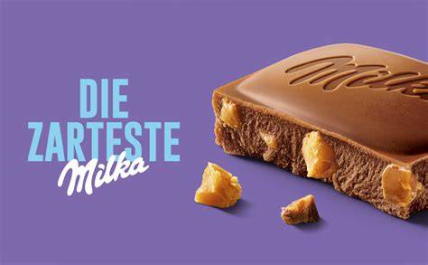 Infografik: Kombination aus Alpenmilch, Popcorn und Karamell bei Milka
