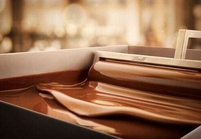 Infografik: Lindt Röst- und Mahlverfahren im Vergleich zu industriellen Prozessen