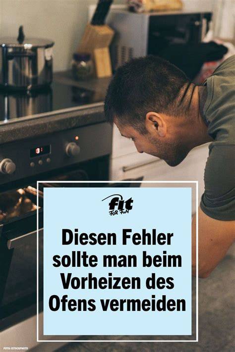 Infografik: Schrittfolge vom Vorheizen bis zum Abkühlen - Fehler vermeiden beim WW-Käsekuchen