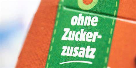 Infografik: So unterscheiden sich zuckerfrei, zuckerarm und ohne Zuckerzusatz bei Lebensmitteln