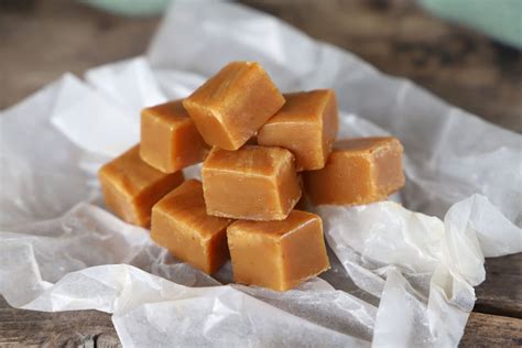 Infografik: Unterschiede zwischen Fudge, Toffee und Karamell