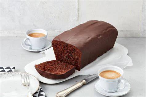 Infografik: Varianten von Auto-Kuchen (Kastenkuchen, Feuerwehr-Auto, Fondant-Auto, No-Bake)