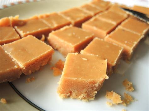 Infografik: Weichkaramell (Fudge) im Vergleich zu Toffee und Karamell