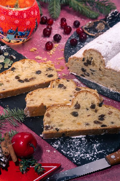 Infografik: Zutaten für traditionellen Marzipan-Christstollen