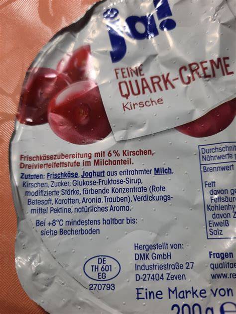 Infografik: Zutaten und Verhältnis - Streusel, Quarkcreme, Kirschen